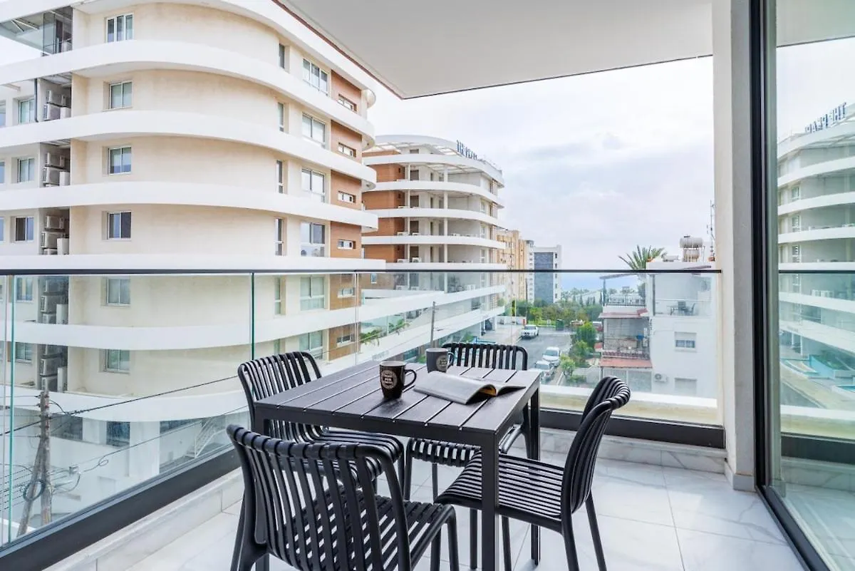 Apartamento Dusk - Harmonic Studio By Plus 49 In Mackenzie Larnaca