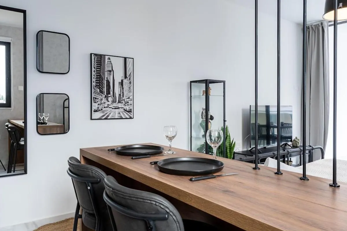 Dusk - Harmonic Studio By Plus 49 In Mackenzie Larnaca Apartamento